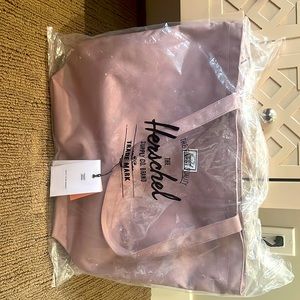 Herschel canvas tote
